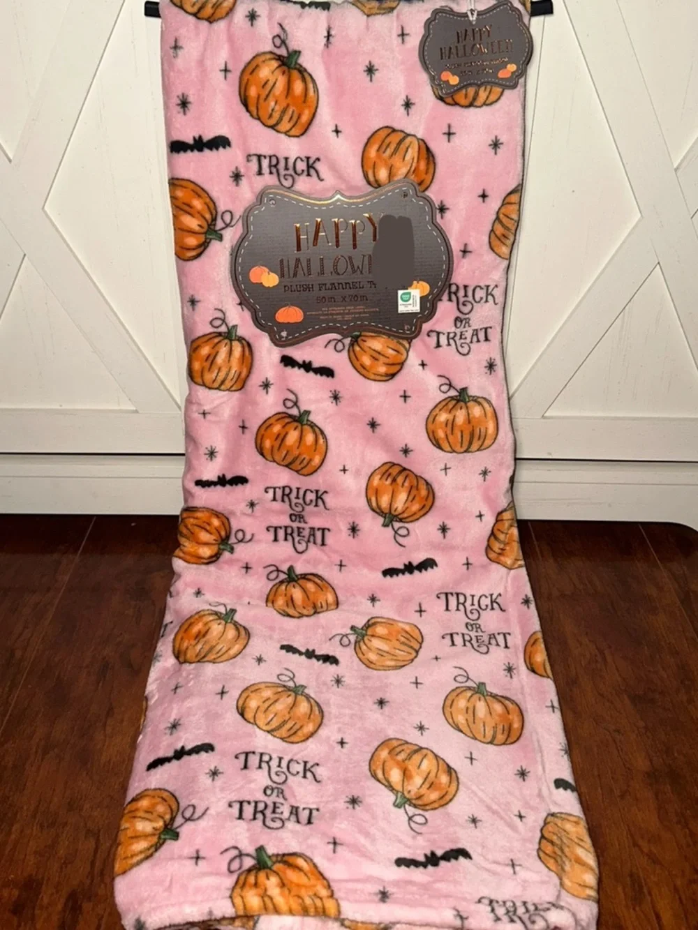 Halloween ‘Trick or Treat’ Pink Pumpkin Plush Throw Blanket